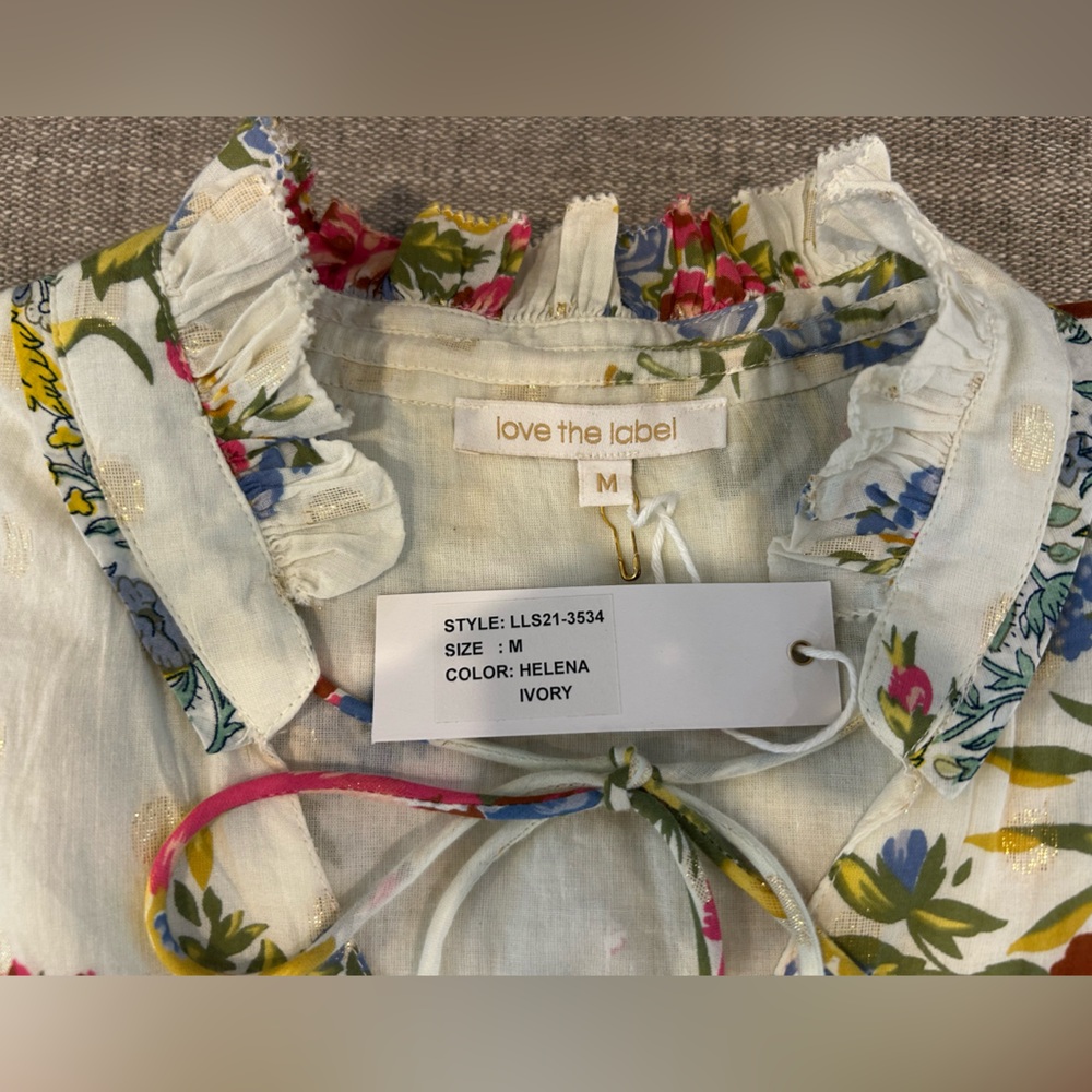 love the label Helena floral ruffle blouse NWT size M - Picture 5 of 9
